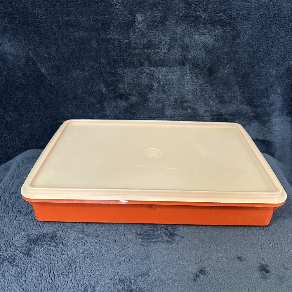 Vintage Tupperware Food Storage Keeper Rectangular Paprika Red 9"x13"
